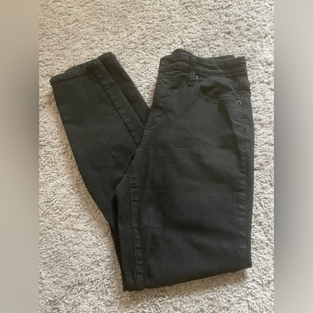 Universal Thread Black Skinny Jeans